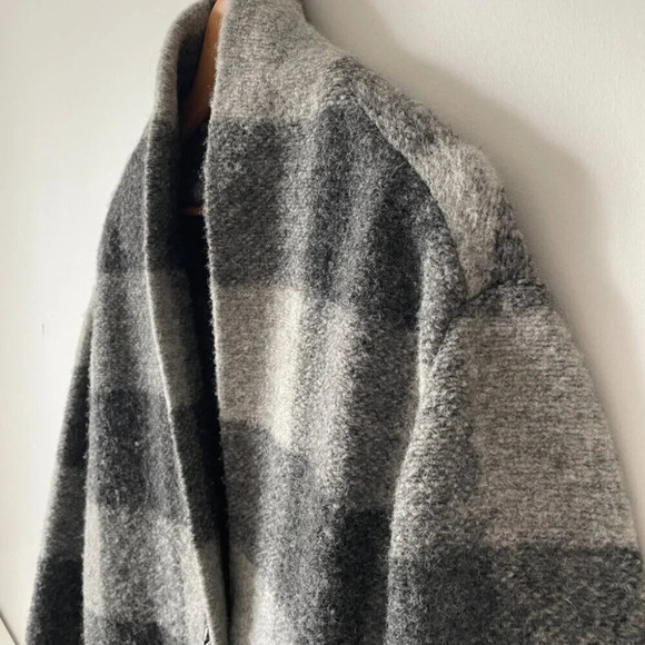 Aritzia Wilfred Free Off Duty Wool Neelam Grey Plaid Coat Jacket  Size Small - Picture 8 of 12